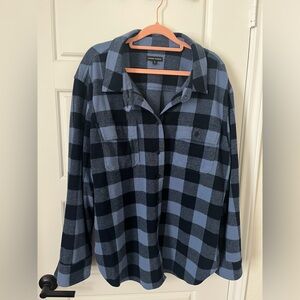 Universal Standard Blue Flannel Plaid Checkered button down Shirt Small 14/16.